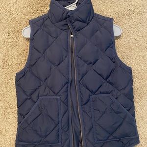 Size small navy j crew vest, great condition